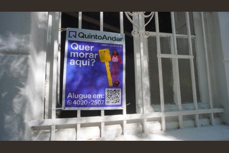 Casa para alugar com 300m², 3 quartos e 20 vagasPlaca 