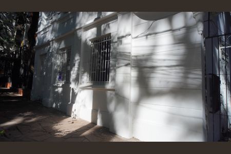 Casa para alugar com 300m², 3 quartos e 20 vagasFachada 