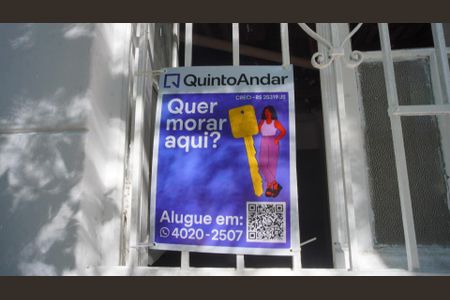 Casa para alugar com 300m², 3 quartos e 20 vagasPlaca no imóvel 