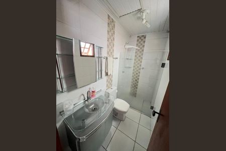 Casa para alugar com 200m², 2 quartos e 2 vagas Casa para alugar com 200m², 2 quartos e 2 vagasBanheiro