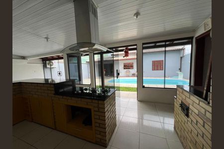 Casa para alugar com 200m², 2 quartos e 2 vagas Casa para alugar com 200m², 2 quartos e 2 vagasChurrasqueira