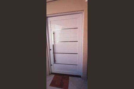 Casa à venda com 376m², 5 quartos e 1 vagaCasa 3