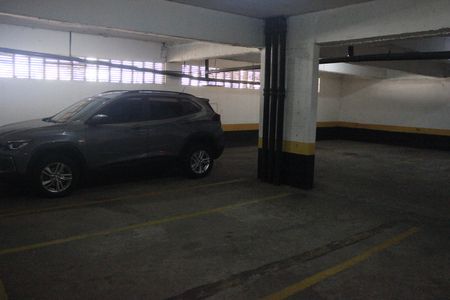 Apartamento à venda com 150m², 3 quartos e 2 vagasÁrea comum - garagem 