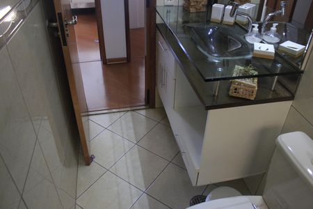 Apartamento à venda com 150m², 3 quartos e 2 vagasBanheiro social 