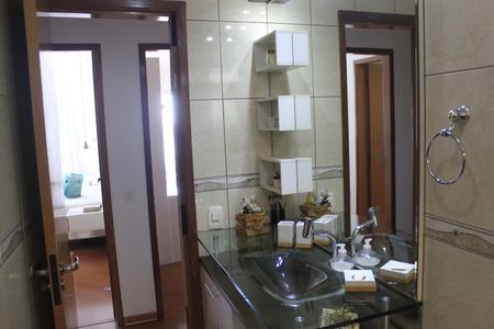 Apartamento à venda com 150m², 3 quartos e 2 vagasBanheiro social 