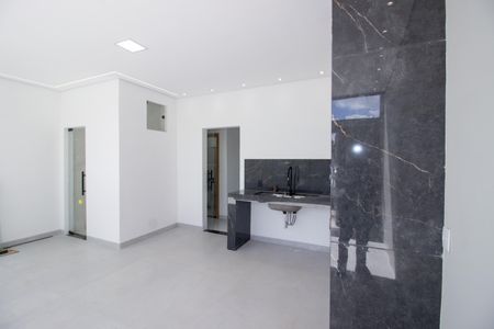 Casa à venda com 70m², 3 quartos e 1 vagaÁrea gourmet