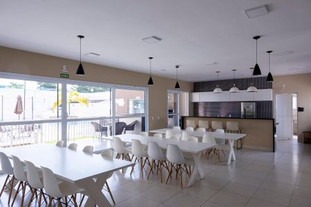 Apartamento para alugar com 61m², 2 quartos e 1 vagaÁrea comum - Salão de festas