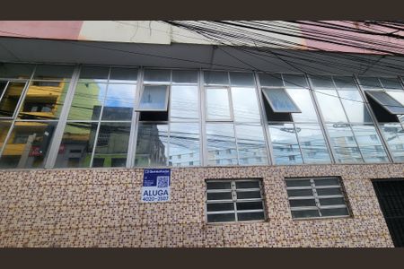 Apartamento para alugar com 90m², 3 quartos e sem vagaPlaca instalada 