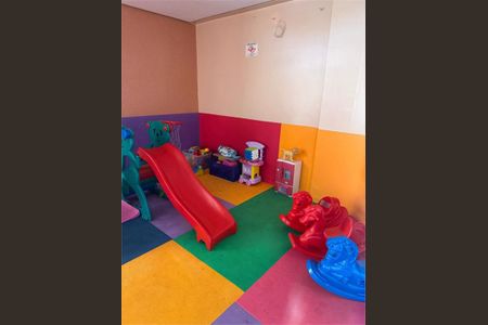 Apartamento à venda com 64m², 2 quartos e 1 vaga