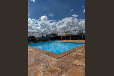 Apartamento à venda com 64m², 2 quartos e 1 vaga