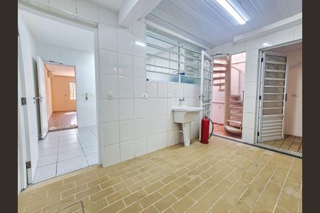 Casa à venda com 140m², 4 quartos e 2 vagasÁrea de Serviço
