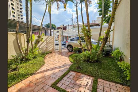 Casa à venda com 140m², 4 quartos e 2 vagasGaragem
