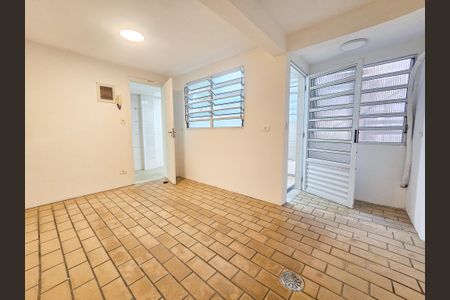 Casa à venda com 140m², 4 quartos e 2 vagasQuarto de Serviço