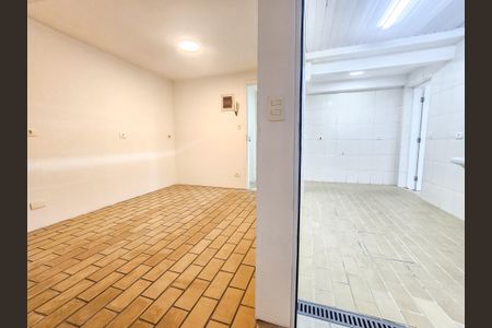 Casa à venda com 140m², 4 quartos e 2 vagasÁrea de Serviço