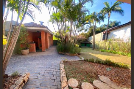 Casa à venda com 370m², 3 quartos e 4 vagas