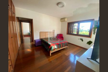 Casa à venda com 370m², 3 quartos e 4 vagas