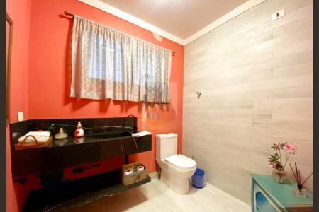 Casa à venda com 370m², 3 quartos e 4 vagas