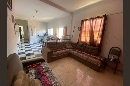Sala de casa para alugar com 3 quartos, 400m² em Centro, Taubaté