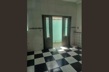 Casa para alugar com 400m², 3 quartos e 2 vagas Casa para alugar com 400m², 3 quartos e 2 vagasCozinha