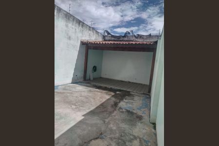 Casa para alugar com 400m², 3 quartos e 2 vagas Casa para alugar com 400m², 3 quartos e 2 vagasÁrea externa