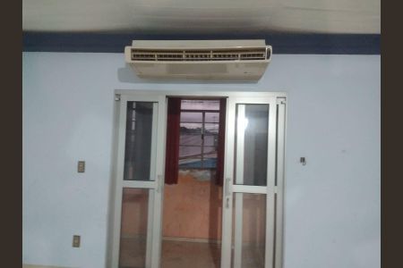 Casa para alugar com 400m², 3 quartos e 2 vagas Casa para alugar com 400m², 3 quartos e 2 vagasQuarto