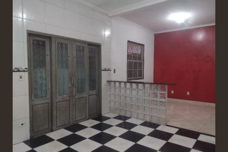 Casa para alugar com 400m², 3 quartos e 2 vagas Casa para alugar com 400m², 3 quartos e 2 vagasCozinha