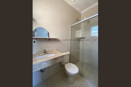 Casa para alugar com 400m², 3 quartos e 2 vagas Casa para alugar com 400m², 3 quartos e 2 vagasBanheiro
