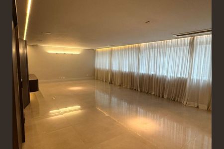 Apartamento à venda com 2 quartos, 158m² em Cerqueira César, São Paulo