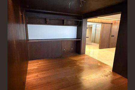 Apartamento à venda com 2 quartos, 158m² em Cerqueira César, São Paulo