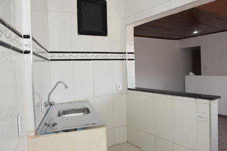 Casa para alugar com 60m², 2 quartos e sem vagaCozinha