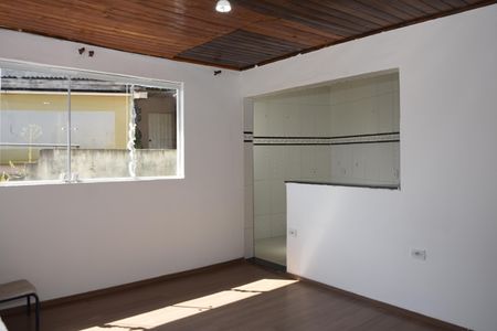 Sala de casa para alugar com 2 quartos, 60m² em Jardim São Bento Novo, Embu das Artes