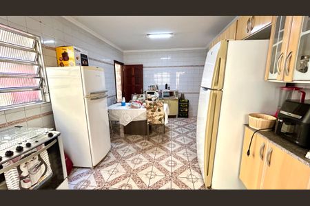 Casa à venda com 235m², 3 quartos e 3 vagasCozinha