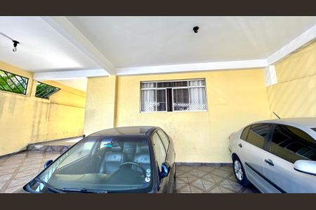 Casa à venda com 235m², 3 quartos e 3 vagasGaragem