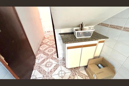 Casa à venda com 235m², 3 quartos e 3 vagasBanheiro 2