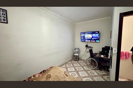 Casa à venda com 235m², 3 quartos e 3 vagasQuarto 2