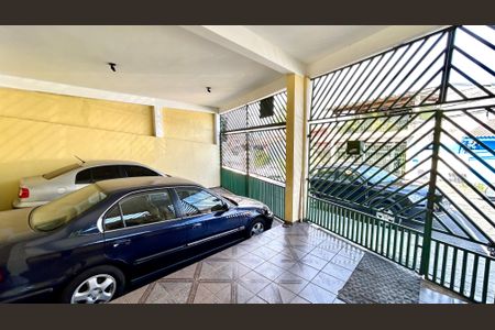 Casa à venda com 235m², 3 quartos e 3 vagasGaragem