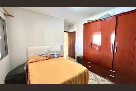 Casa à venda com 235m², 3 quartos e 3 vagasQuarto Suíte