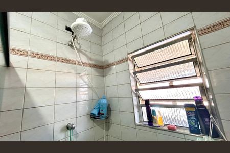 Casa à venda com 235m², 3 quartos e 3 vagasBanheiro 1