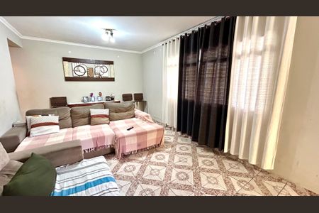 Sala de casa à venda com 3 quartos, 235m² em Jardim Valeria, Guarulhos