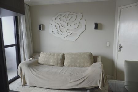 Apartamento para alugar com 3 quartos, 57m² em Itaquera, São Paulo