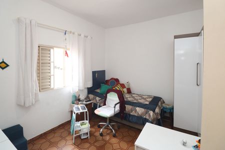 Casa à venda com 147m², 2 quartos e 4 vagas Casa à venda com 147m², 2 quartos e 4 vagasQaurto 2