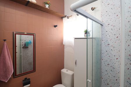 Casa à venda com 147m², 2 quartos e 4 vagas Casa à venda com 147m², 2 quartos e 4 vagasBanheiro