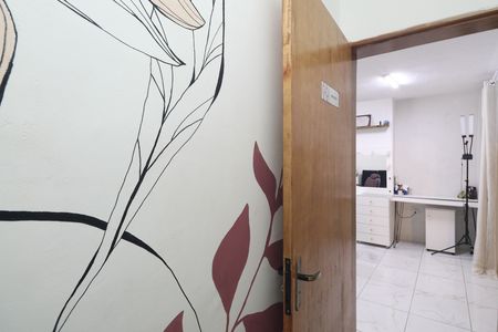Casa à venda com 147m², 2 quartos e 4 vagas Casa à venda com 147m², 2 quartos e 4 vagasQuarto Lavabo