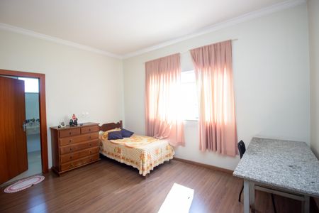 Casa à venda com 300m², 3 quartos e 4 vagasQuarto 1