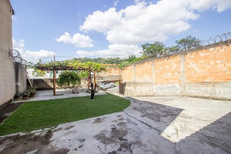 Casa à venda com 300m², 3 quartos e 4 vagasJardim