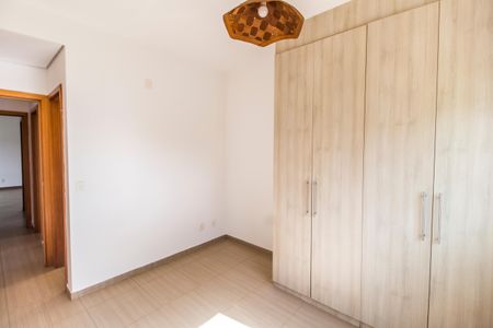 Apartamento para alugar com 113m², 3 quartos e 2 vagas Apartamento para alugar com 113m², 3 quartos e 2 vagasSuíte 2