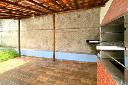Casa à venda com 171m², 3 quartos e 5 vagas Casa à venda com 171m², 3 quartos e 5 vagasCasa 2 - Churrasqueira
