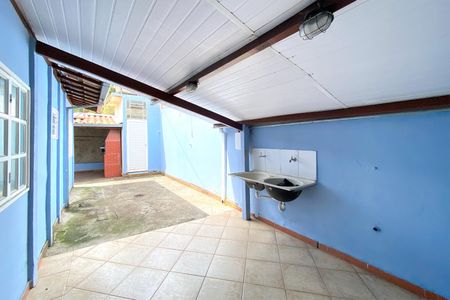 Casa à venda com 171m², 3 quartos e 5 vagas Casa à venda com 171m², 3 quartos e 5 vagasCasa 2 – Area de Serviço