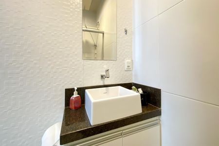 Casa à venda com 171m², 3 quartos e 5 vagas Casa à venda com 171m², 3 quartos e 5 vagasCasa 1 – Banheiro da Suíte 1