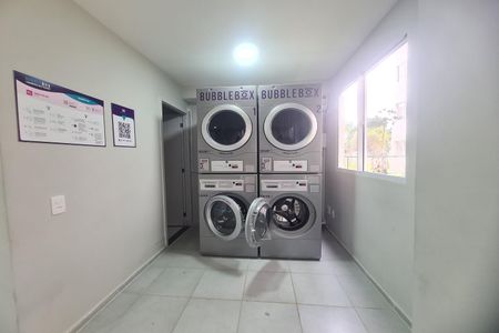 Apartamento à venda com 32m², 2 quartos e 1 vagaÁrea comum - Lavanderia